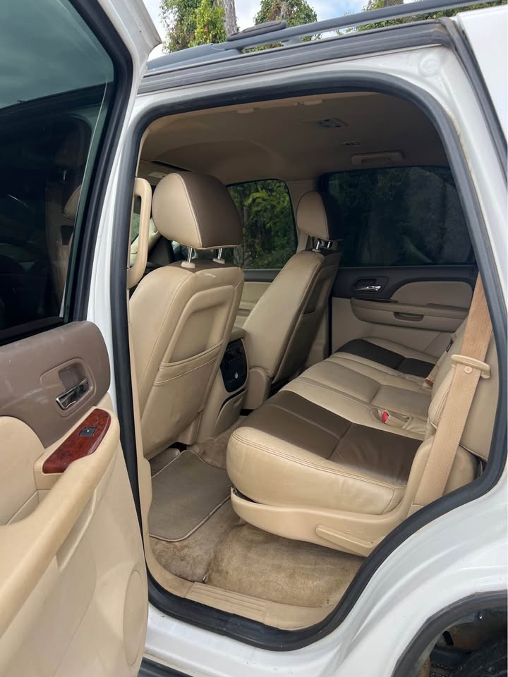 
								2013 GMC YUKON full									