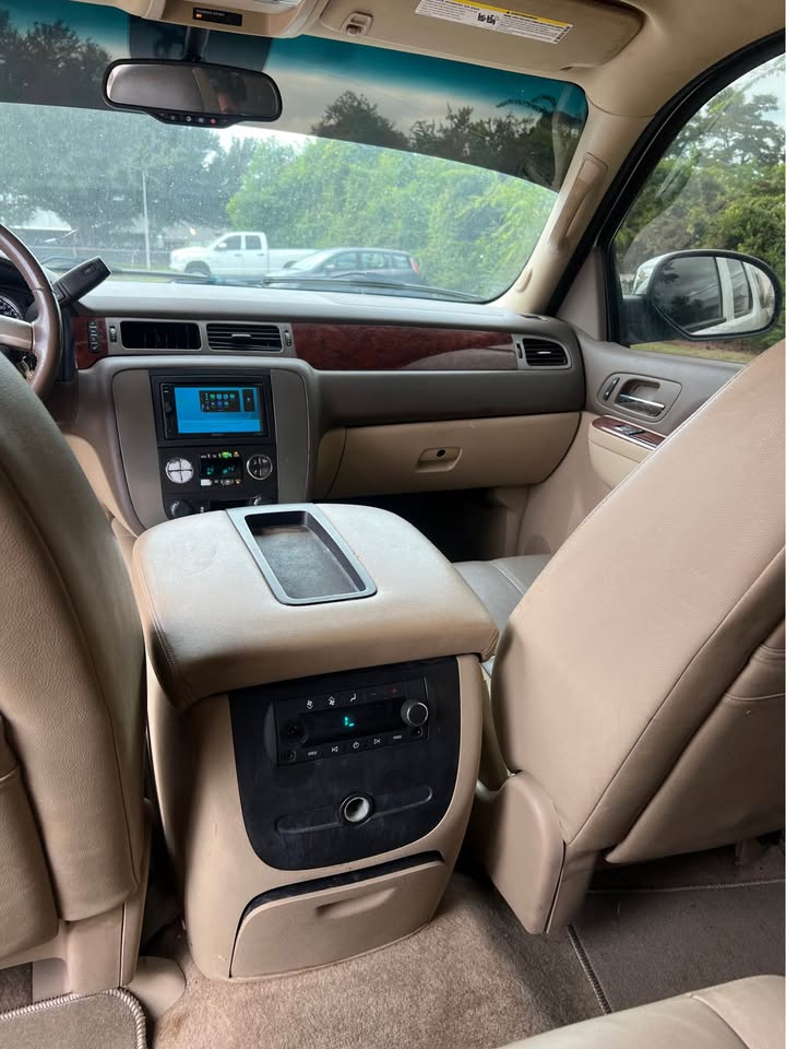 
								2013 GMC YUKON full									