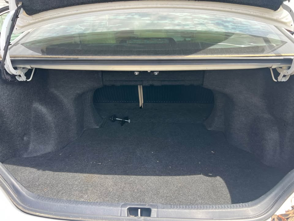 
								2014 Toyota Camry full									