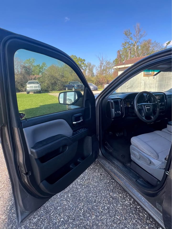 
								2014 GMC Sierra full									