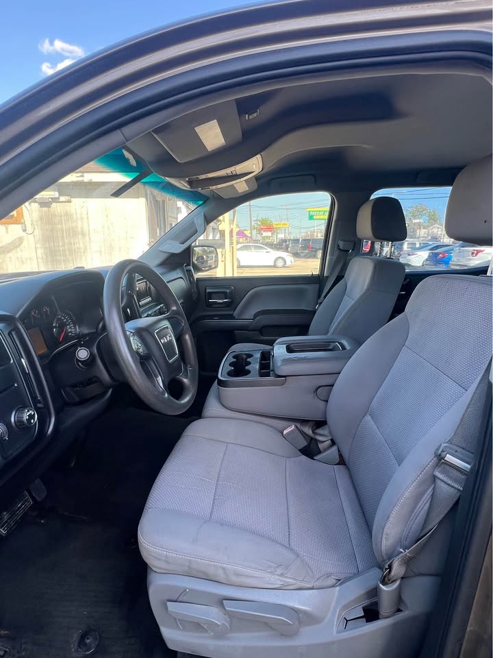 
								2014 GMC Sierra full									