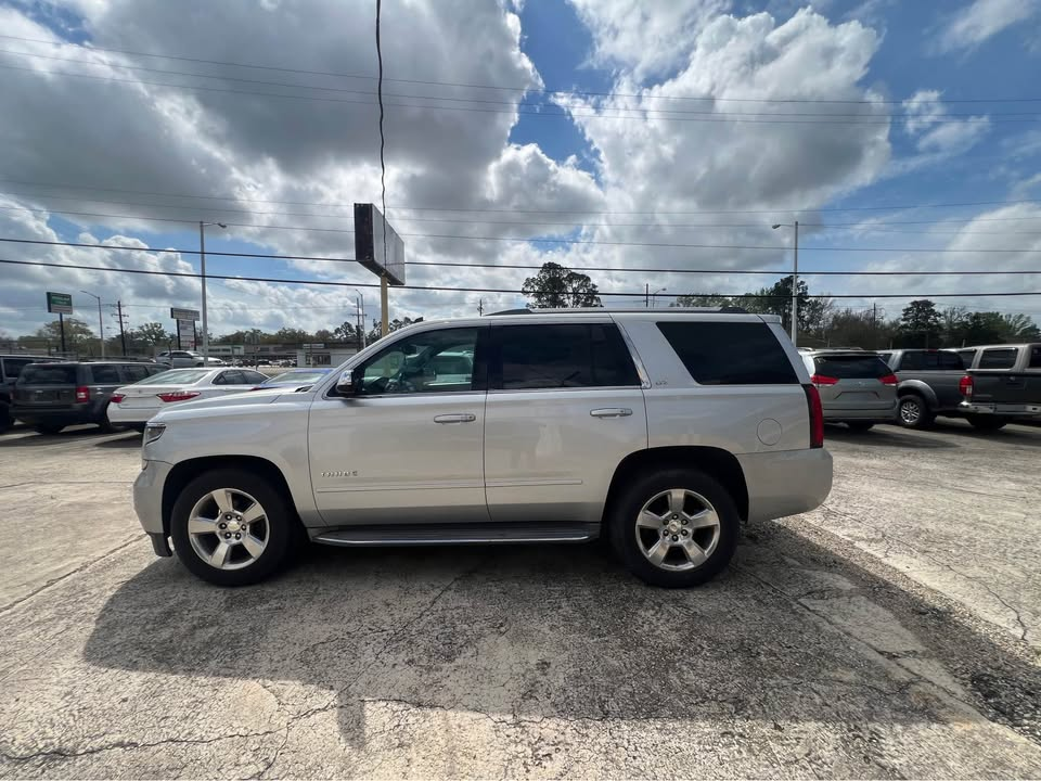 
								2015 Chevrolet Tahoe full									