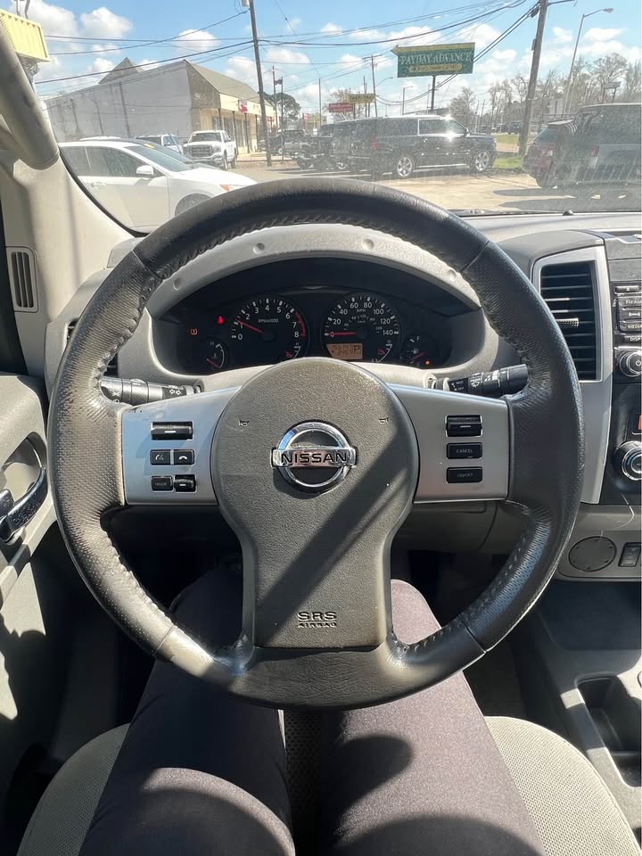 
								2016 Nissan Frontier full									