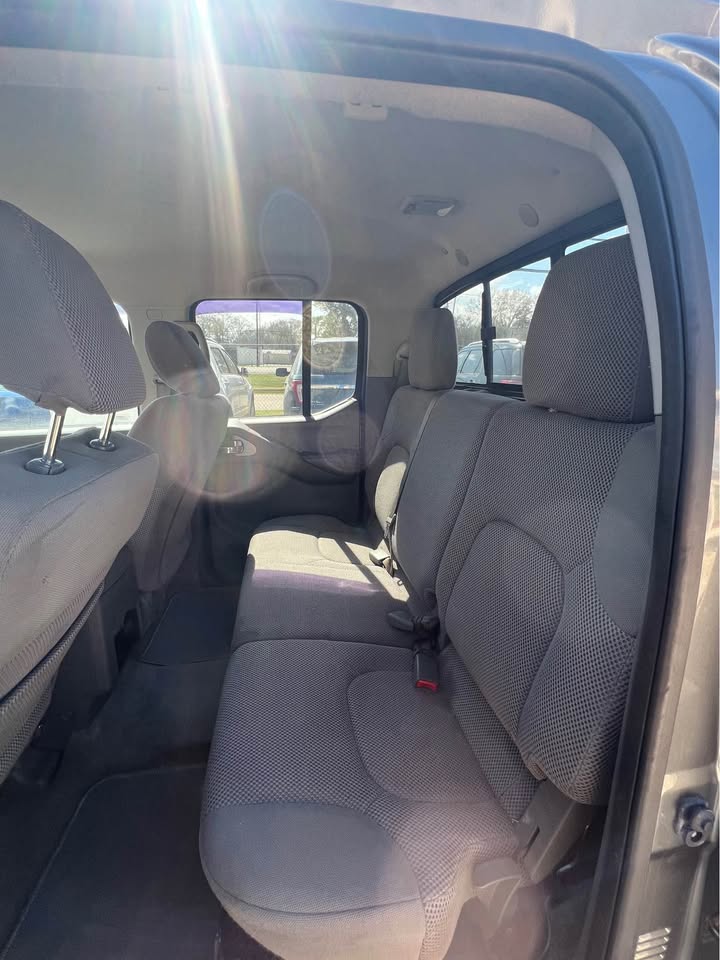 
								2016 Nissan Frontier full									