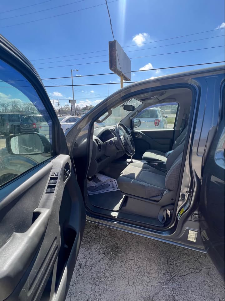 
								2016 Nissan Frontier full									