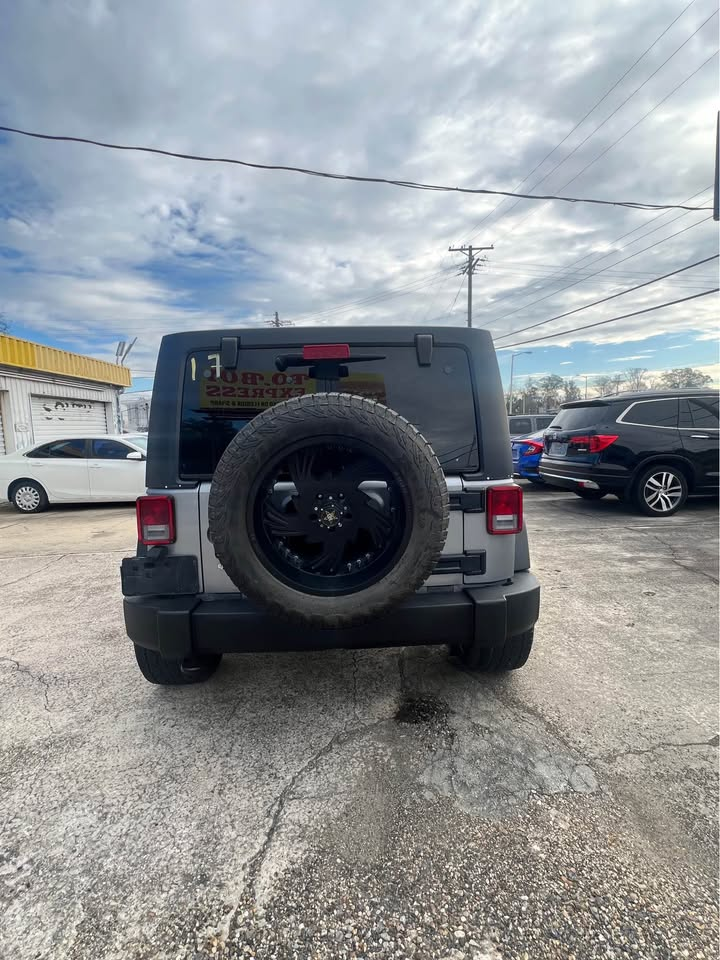 
								2016 Jeep Wrangler full									