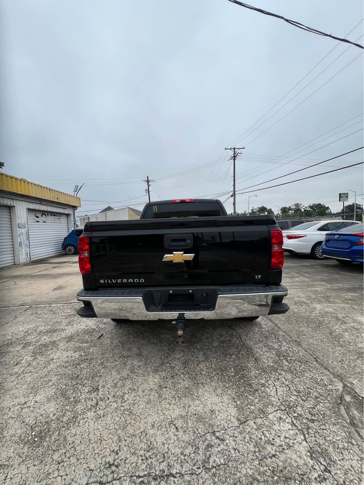
								2017 Chevrolet Silverado full									