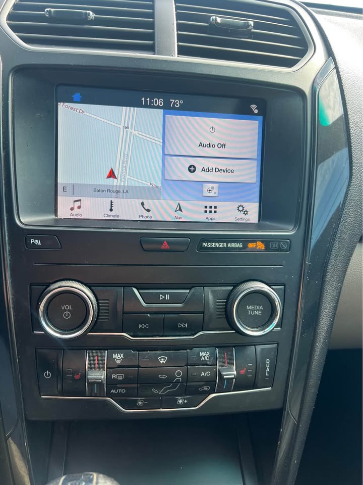
								2019 Ford Explorer full									