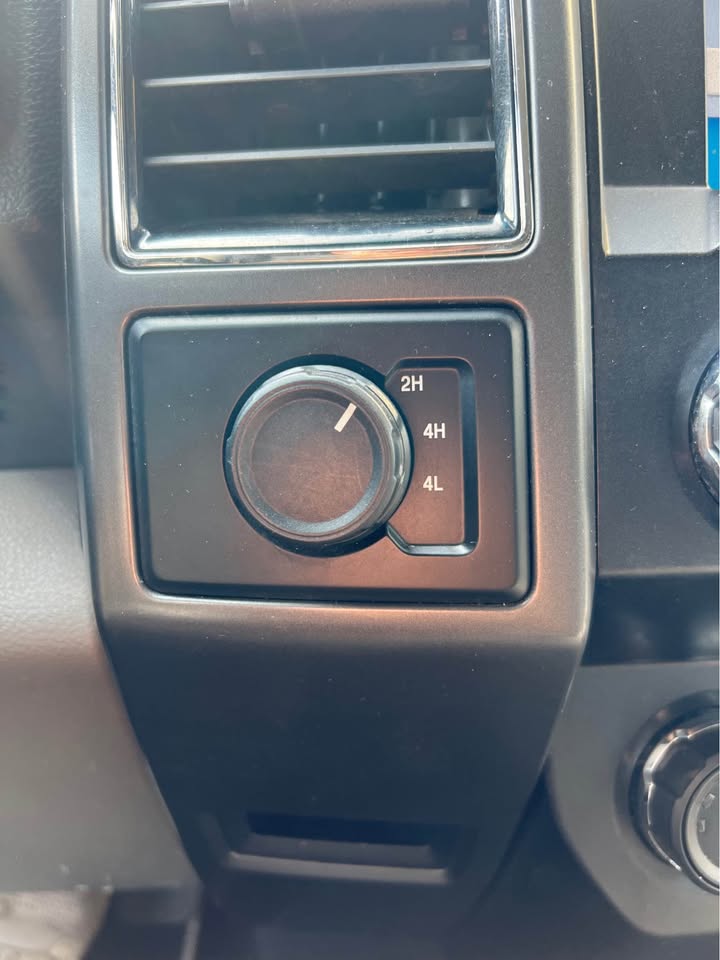 
								2019 Ford F-150 full									