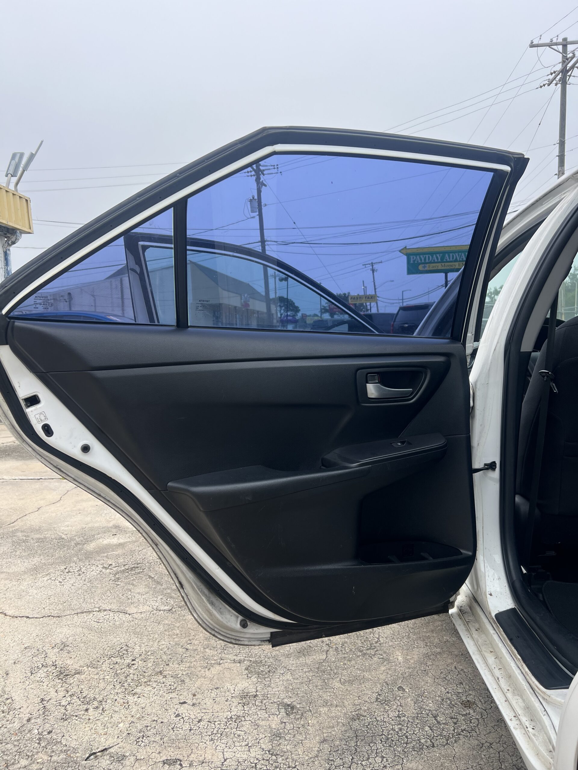 
								2015 Toyota Camry full									