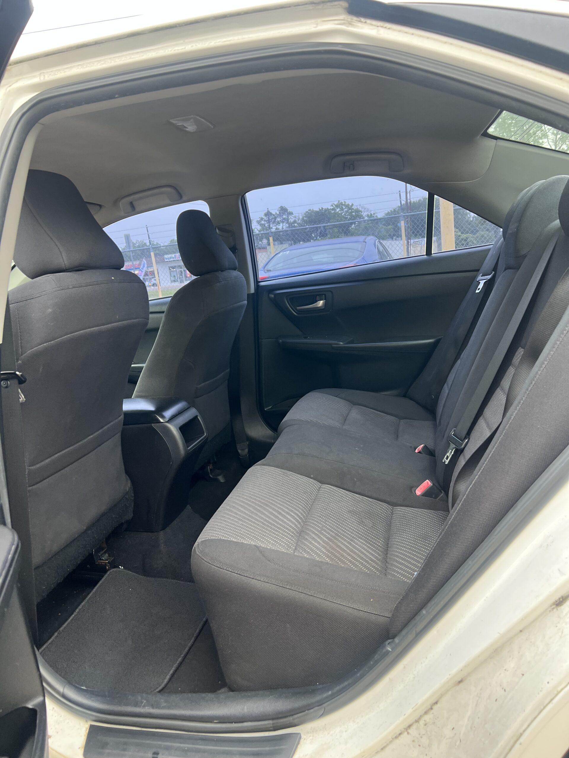 
								2015 Toyota Camry full									