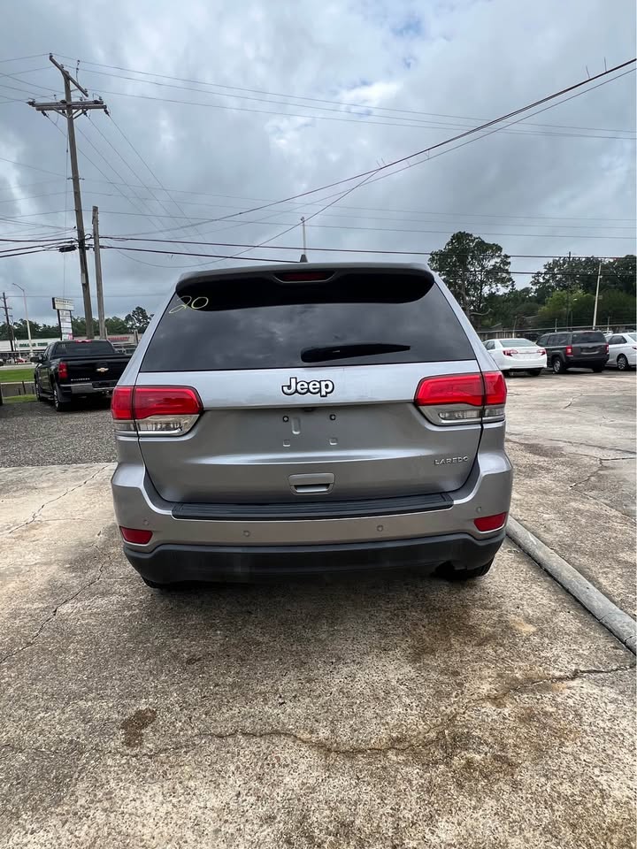 
								2018 Jeep Grand Cherokee full									